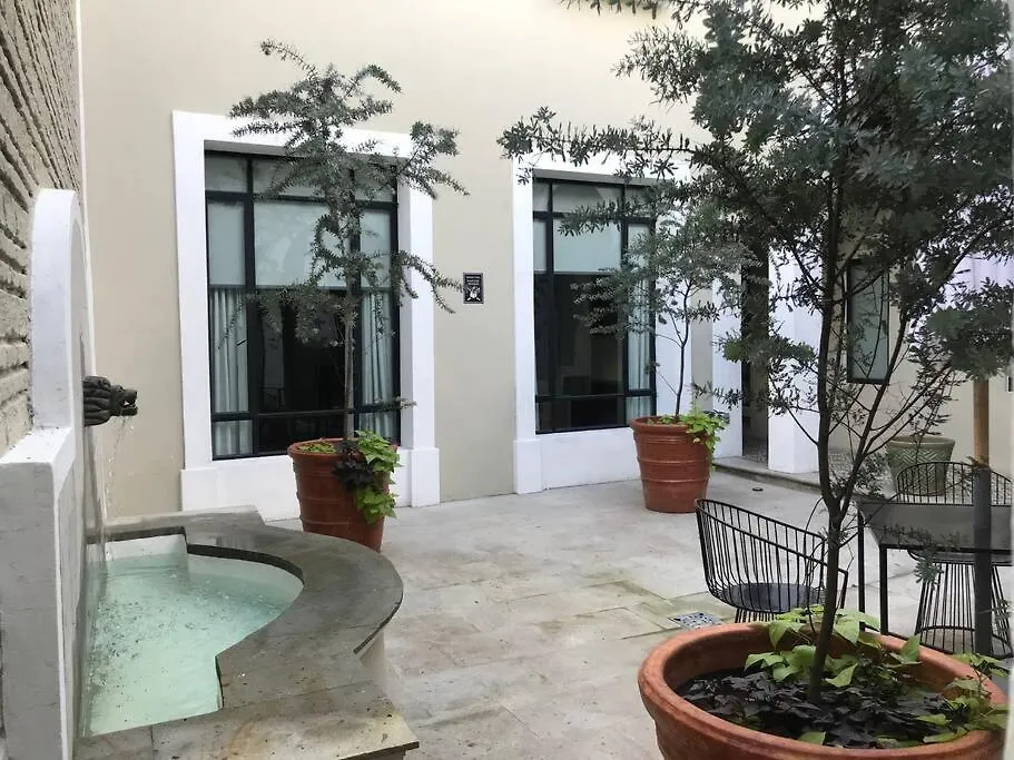 Casa Monarcas - Maria Luisa Apartment Guadalajara